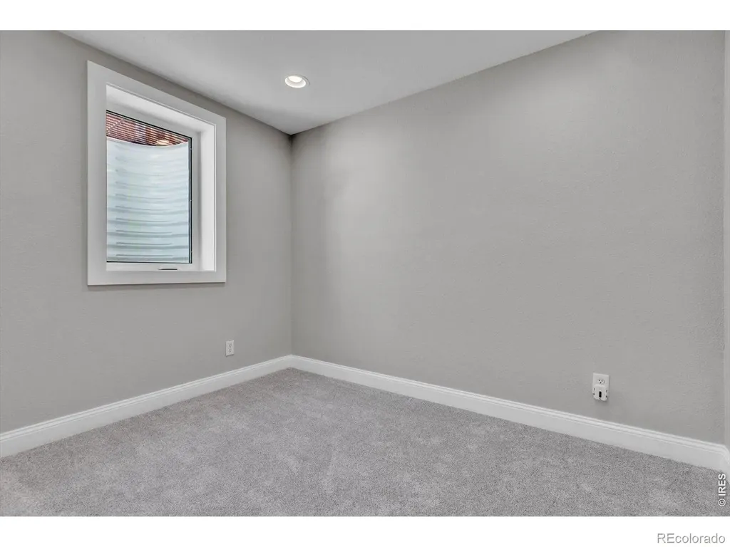 2058 Sumac Street Longmont CO 80501