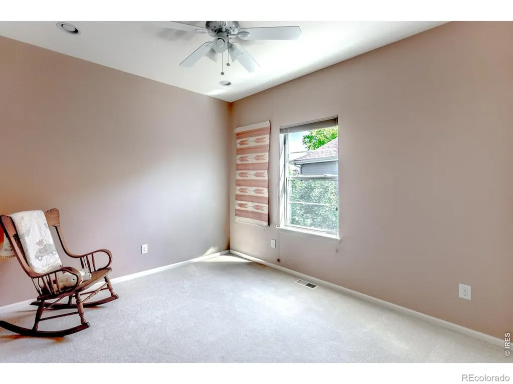 1370 Armstrong Drive Longmont CO 80504