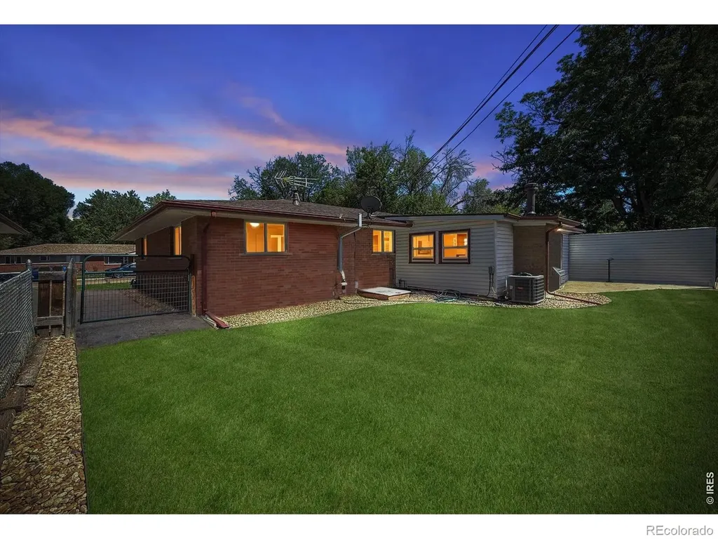 1721 Emery Street Longmont CO 80501