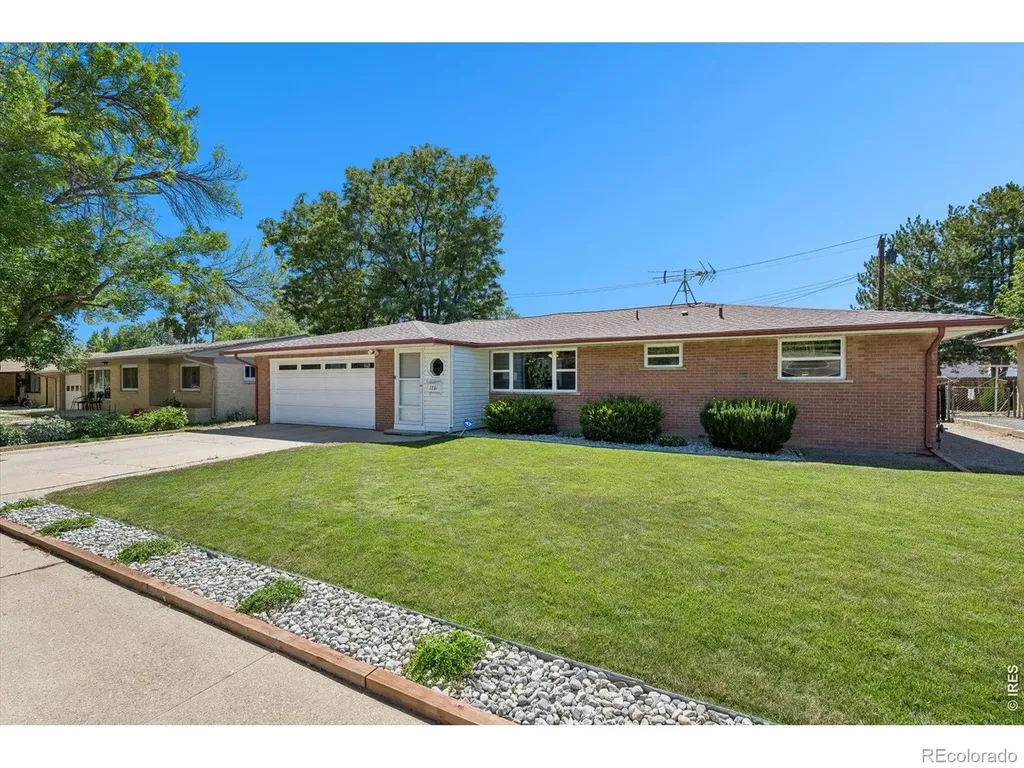 1721 Emery Street Longmont CO 80501