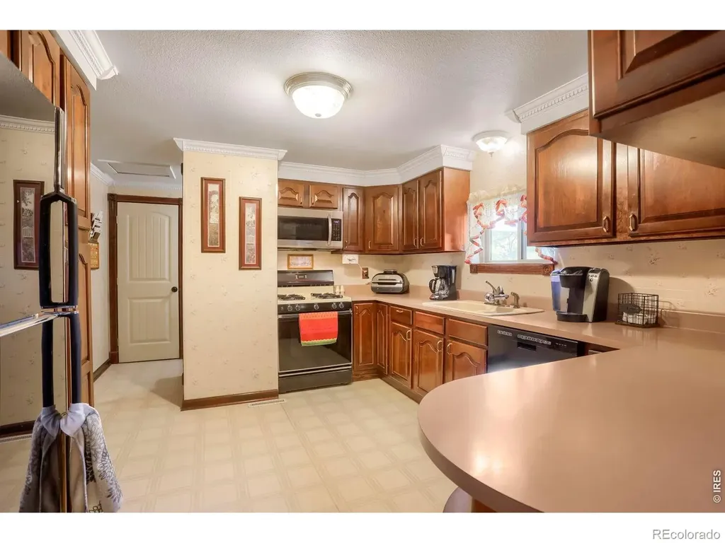 12562 Salem Street Henderson CO 80640