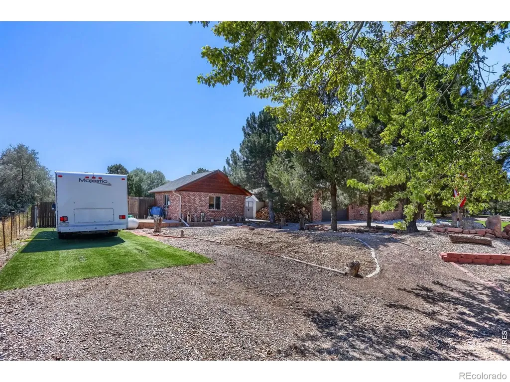 12562 Salem Street Henderson CO 80640