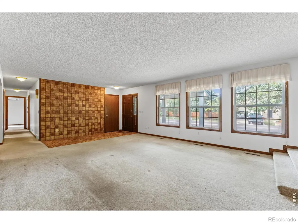 513 Mail Creek Court Fort Collins CO 80525