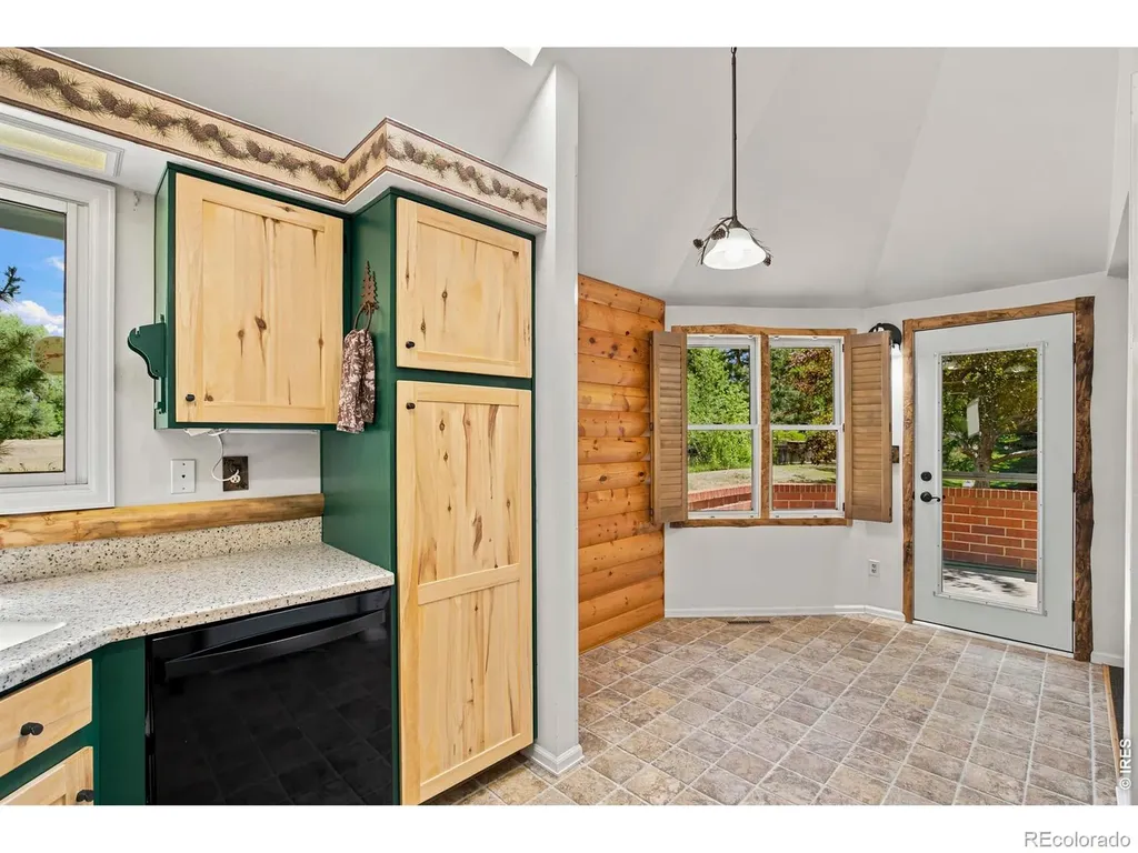 1050 Cunningham Drive Fort Collins CO 80526