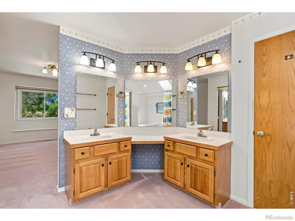 1050 Cunningham Drive Fort Collins CO 80526