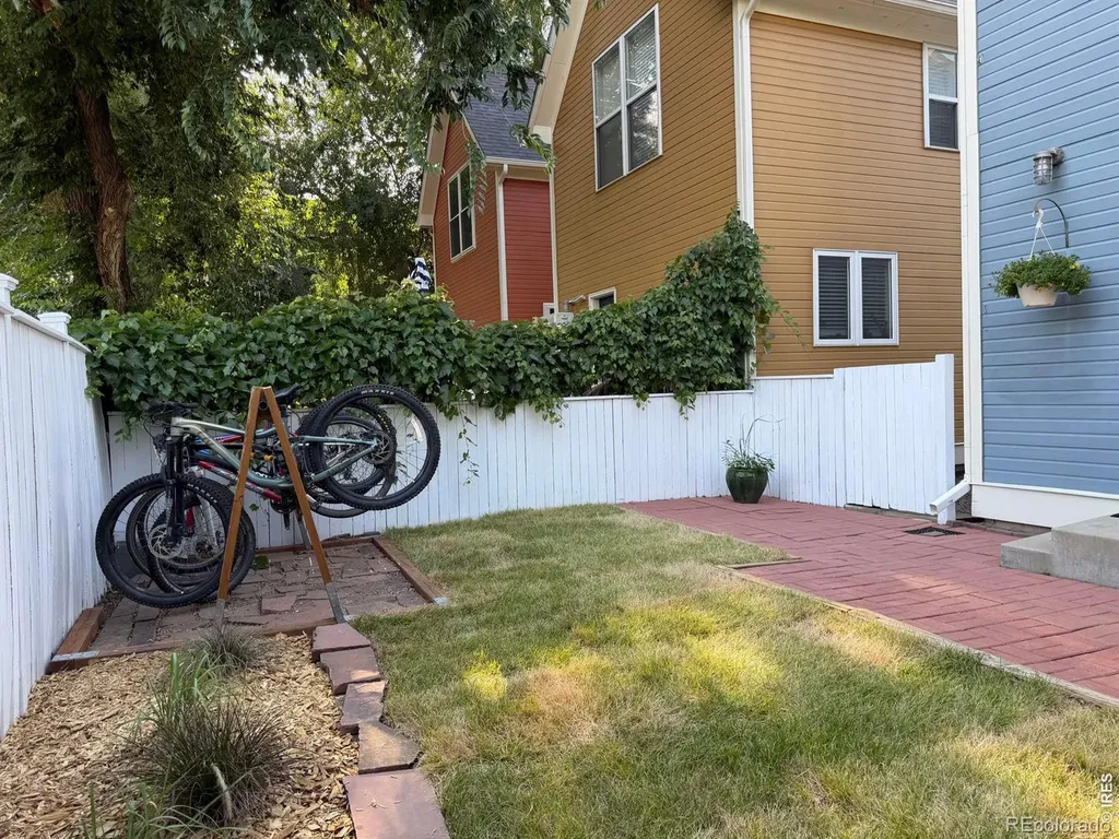 2616 Thornbird Place Boulder CO 80304