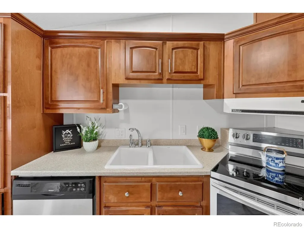 255 Kattell Street Erie CO 80516