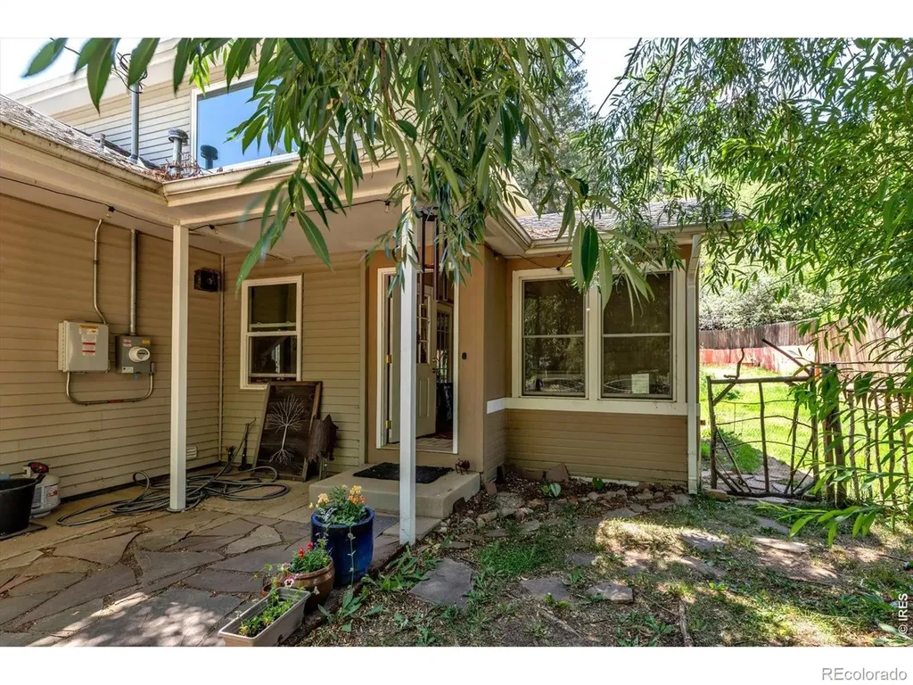 35 Main Street Jamestown CO 80455