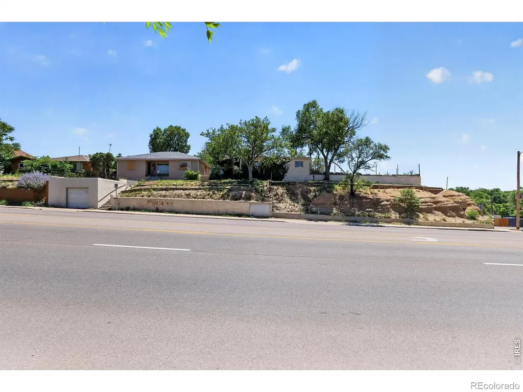 1010 E 4th Street Pueblo CO 81001