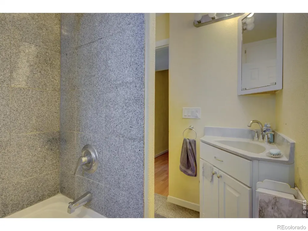 7097 Jay Road Boulder CO 80301