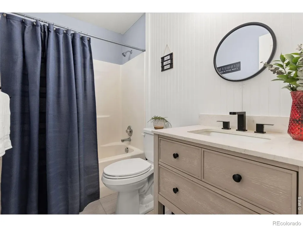 328 Gypsum Lane Johnstown CO 80534