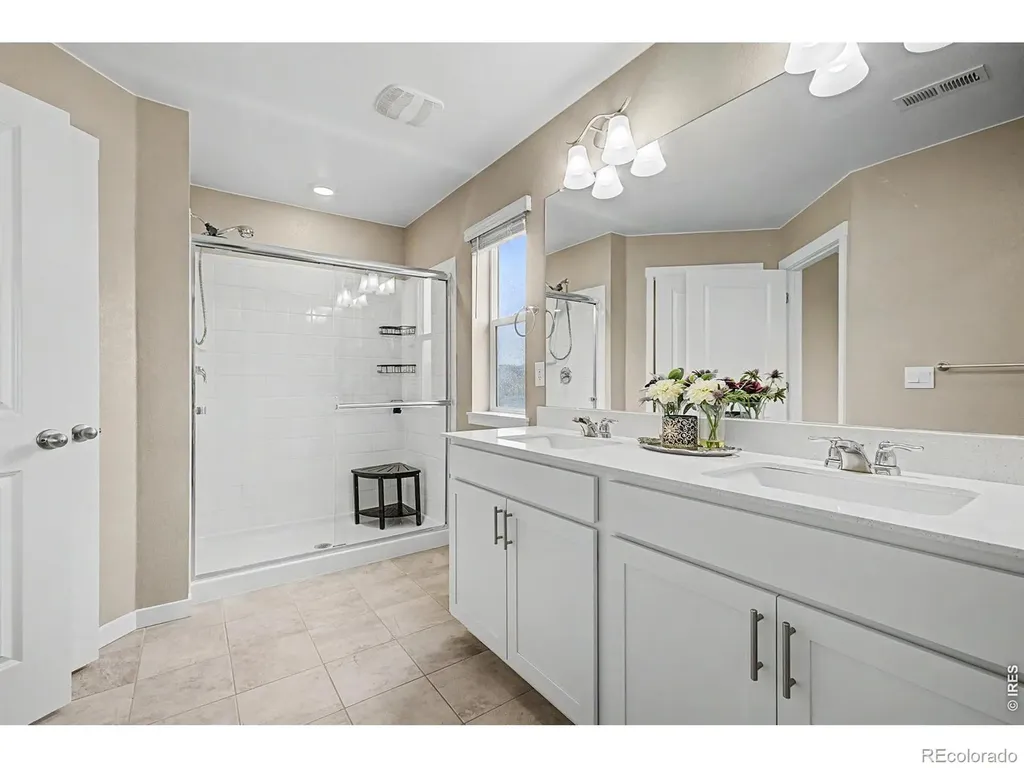 15704 Roslyn Street Thornton CO 80602