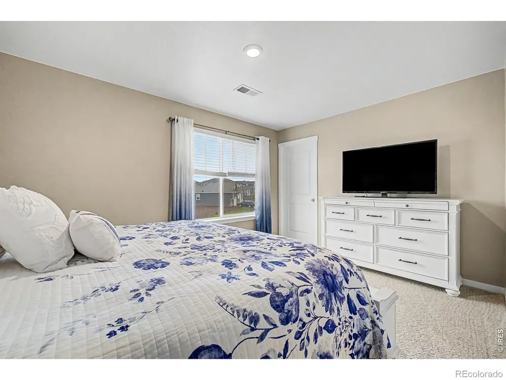 15704 Roslyn Street Thornton CO 80602