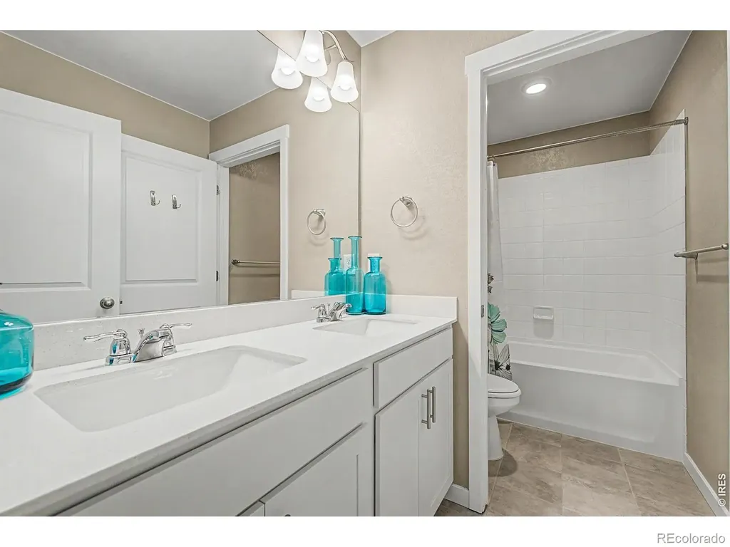 15704 Roslyn Street Thornton CO 80602
