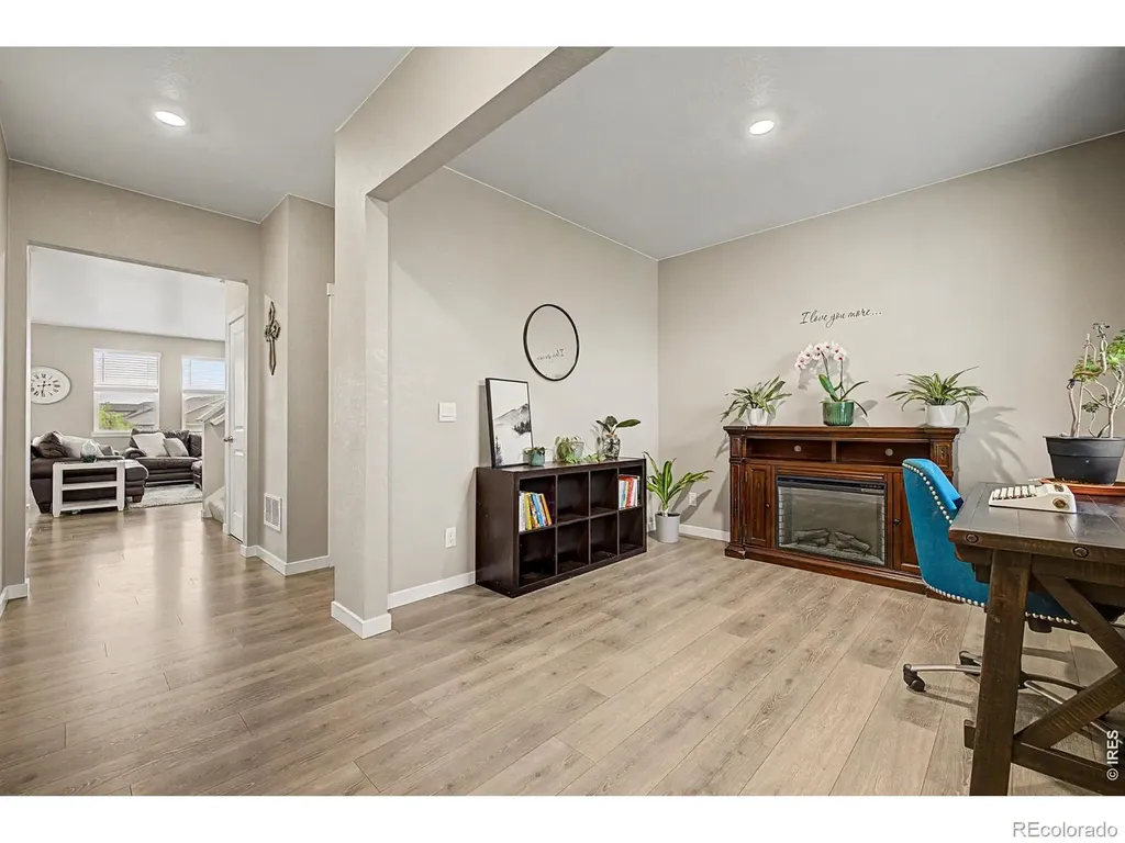 15704 Roslyn Street Thornton CO 80602