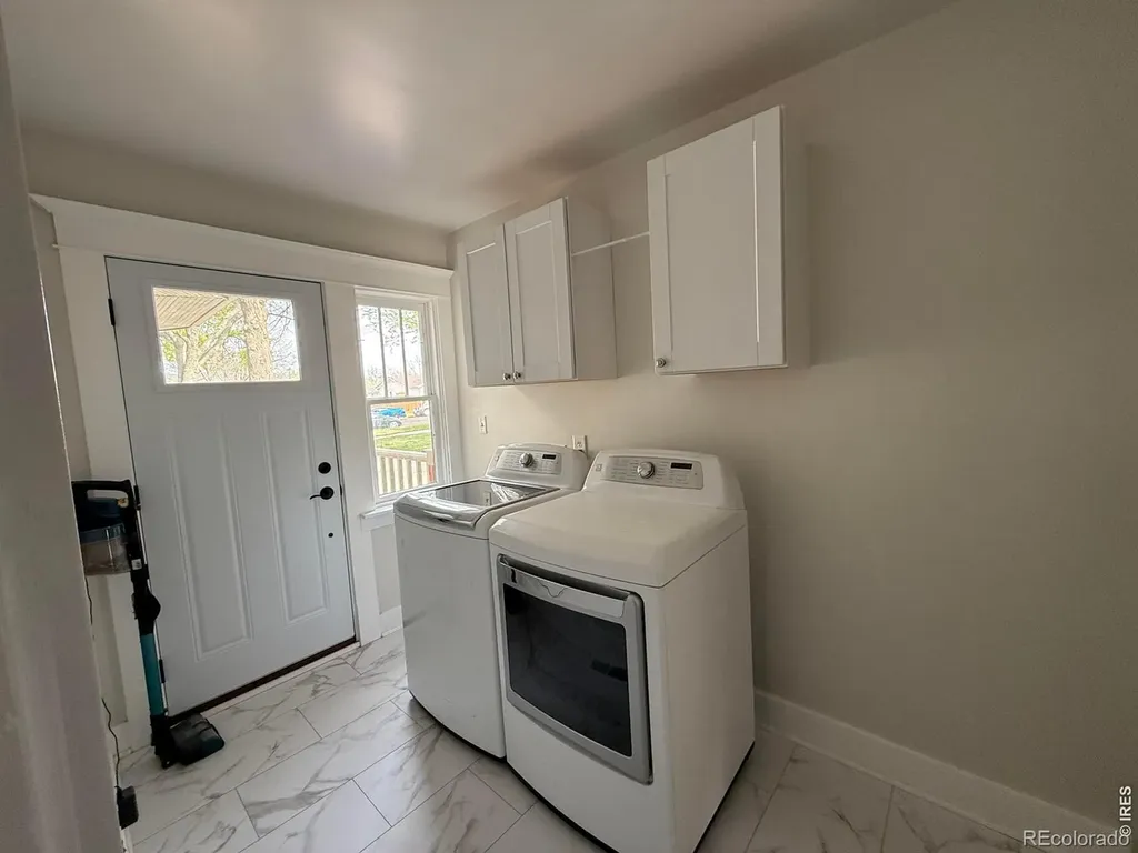 324 S Bowman Avenue Holyoke CO 80734
