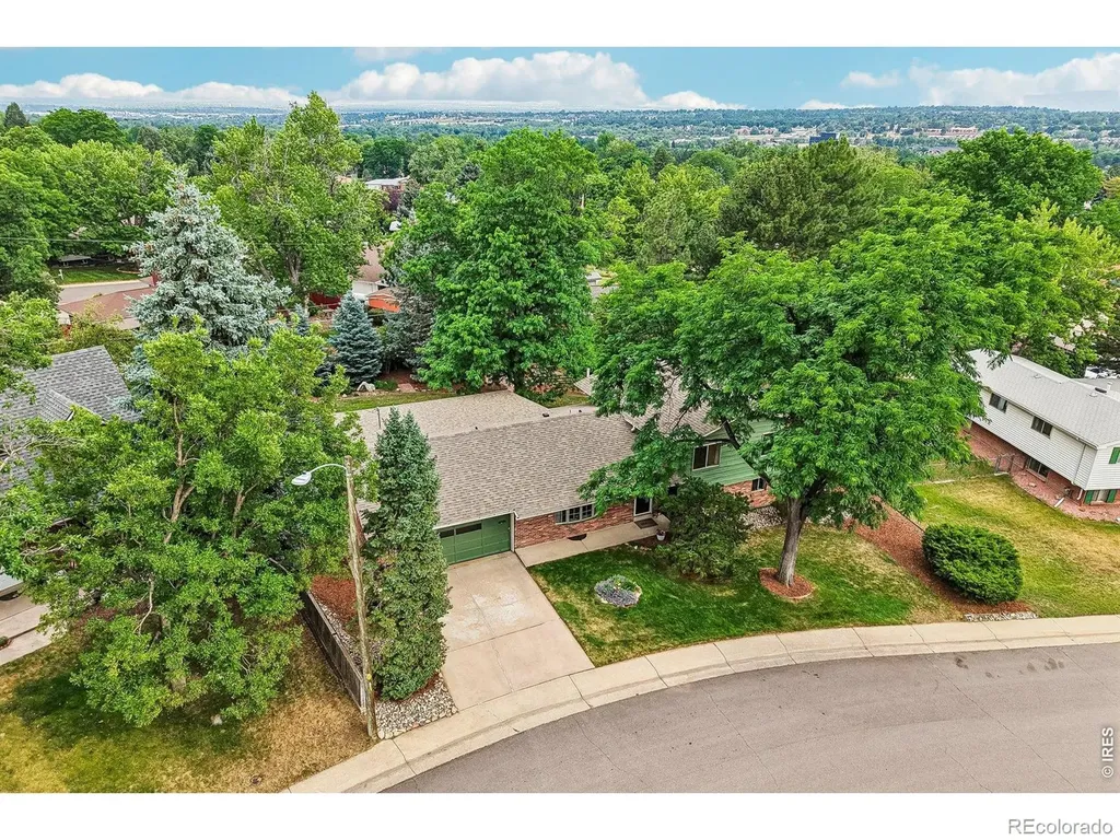 2720 S Chase Way Denver CO 80227