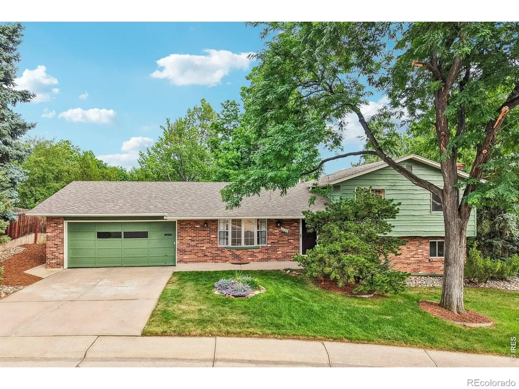 2720 S Chase Way Denver CO 80227