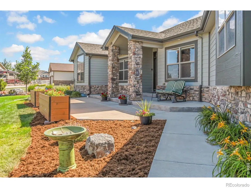 3785 Jay Hawk Court Dacono CO 80514