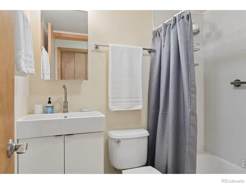 4725 Qualla Drive Boulder CO 80303