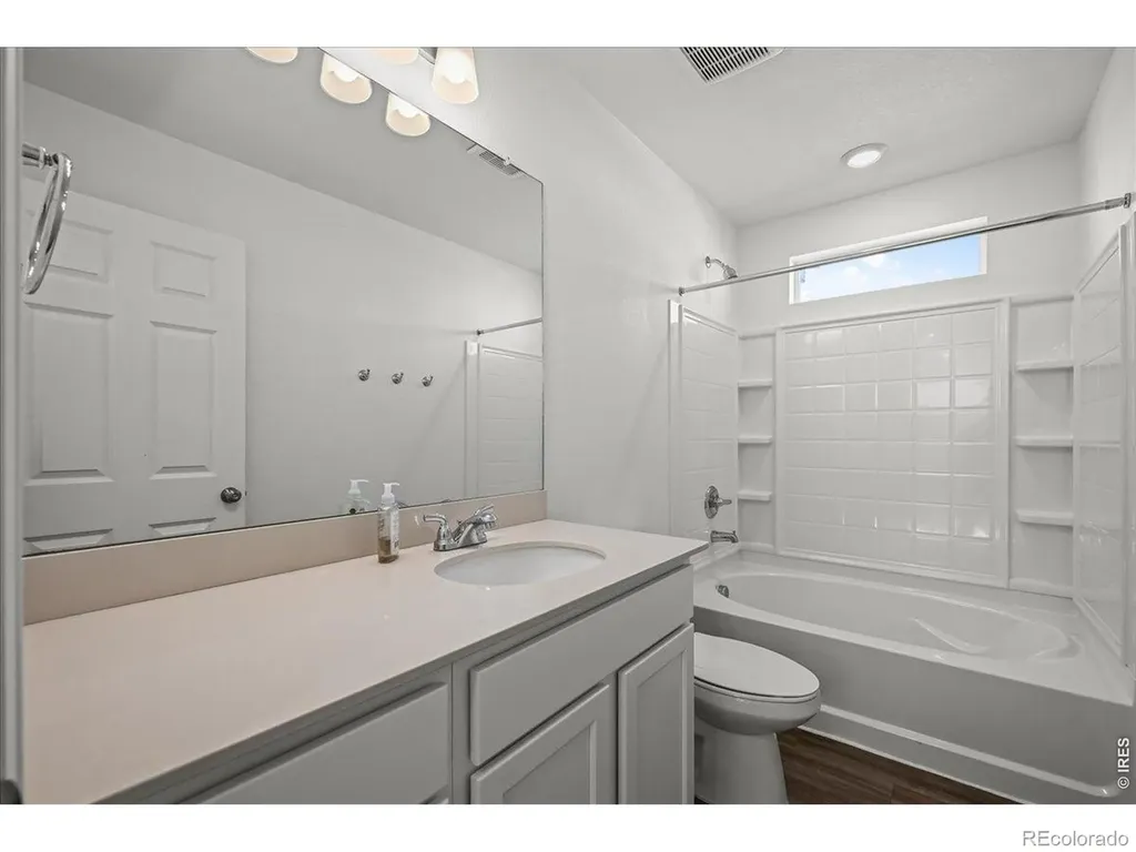 10195 Worchester Street Commerce City CO 80022