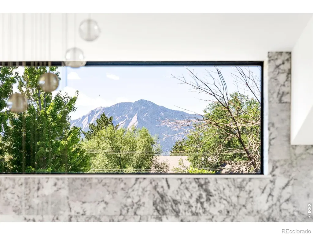 2885 Island Drive Boulder CO 80301