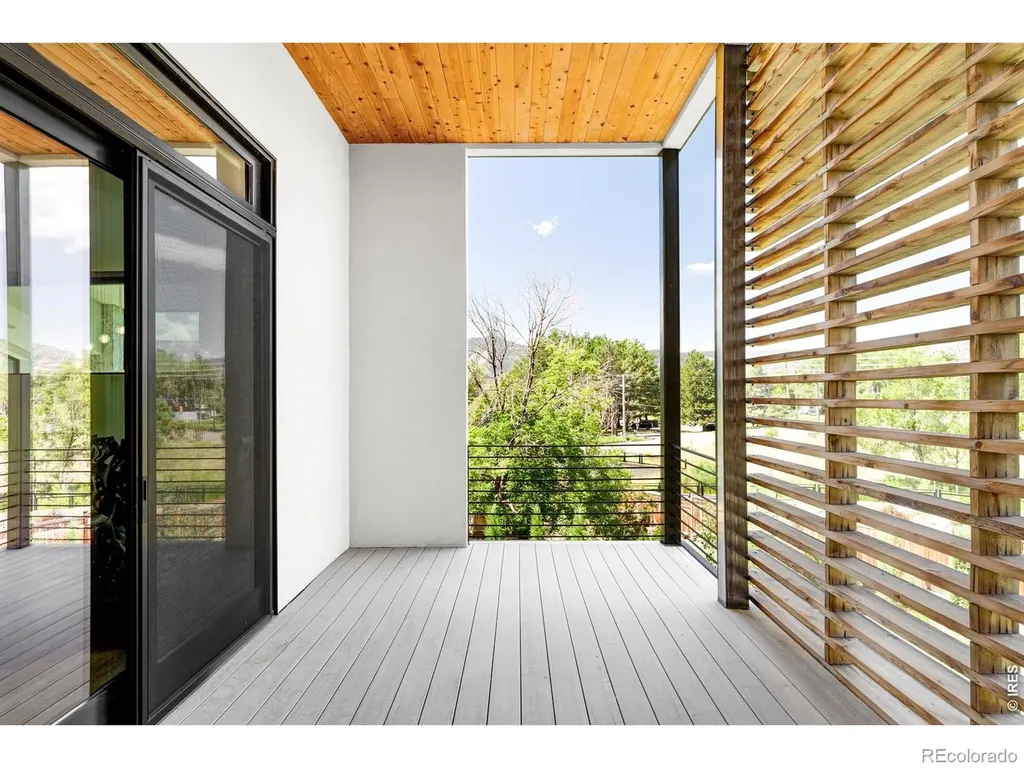 2885 Island Drive Boulder CO 80301