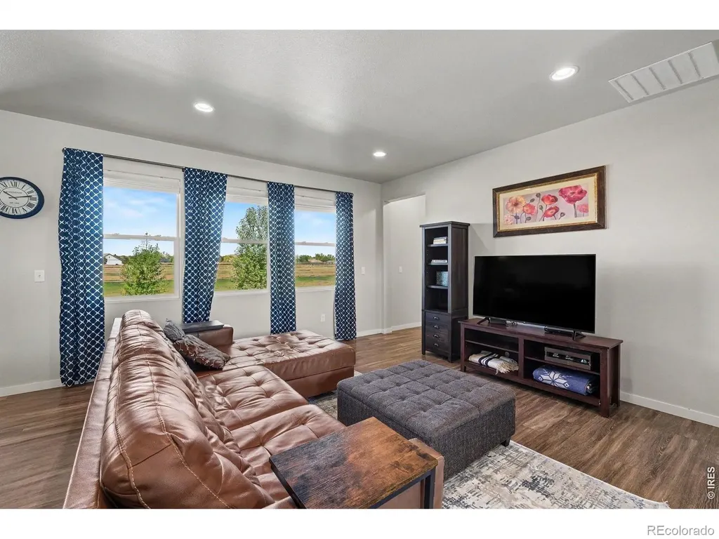 7467 Horsechestnut Street Wellington CO 80549
