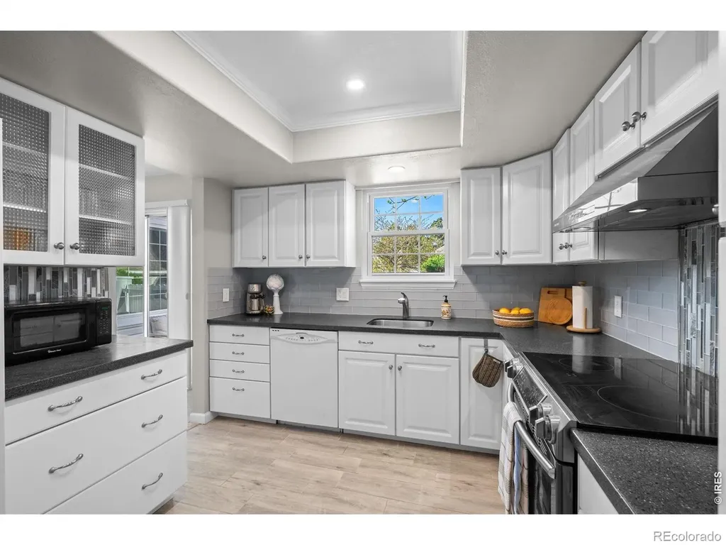 13872 E Linvale Place Aurora CO 80014