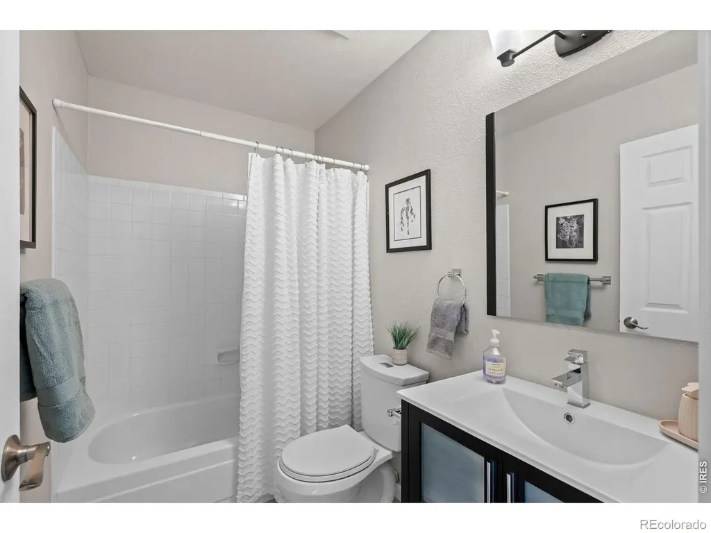 13872 E Linvale Place Aurora CO 80014
