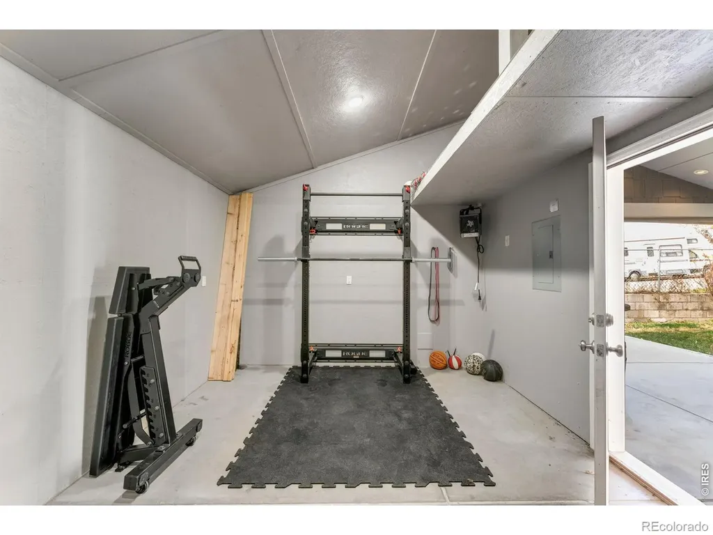 8169 Quaker Street Arvada CO 80007