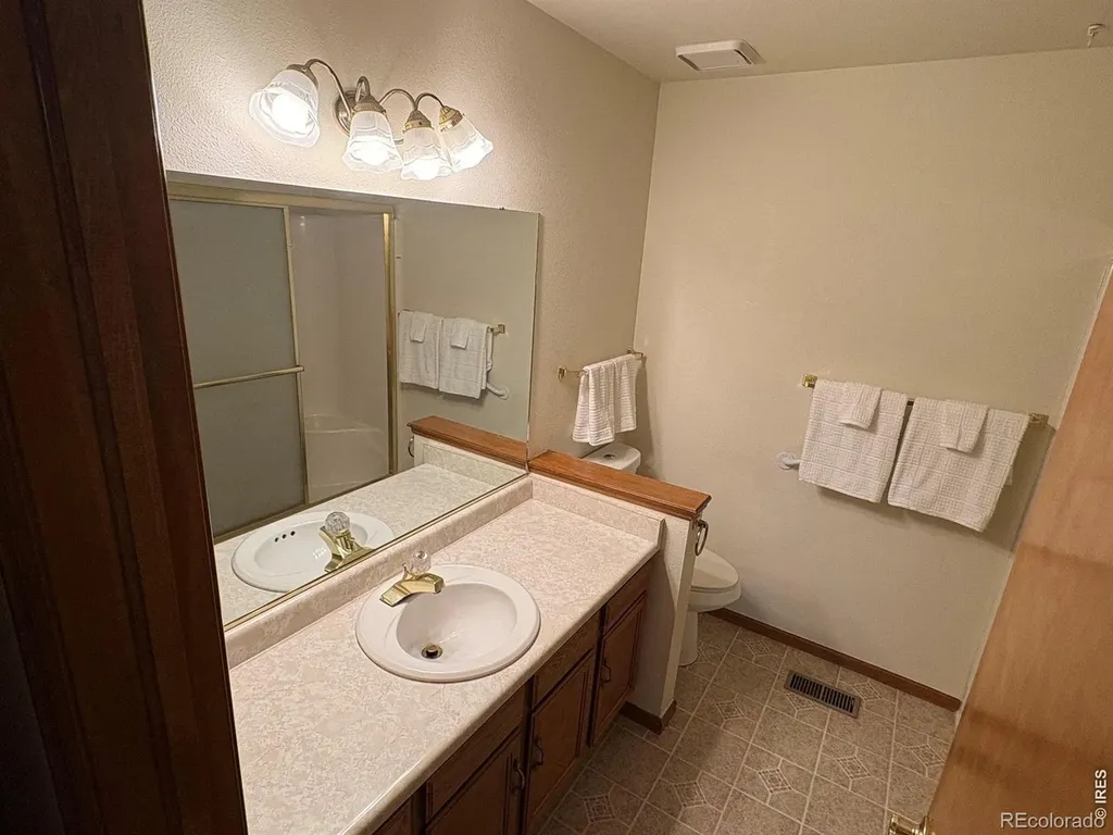 2400 Elmhurst Place Longmont CO 80503