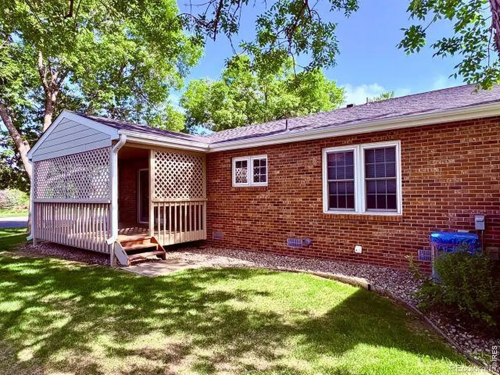 2400 Elmhurst Place Longmont CO 80503