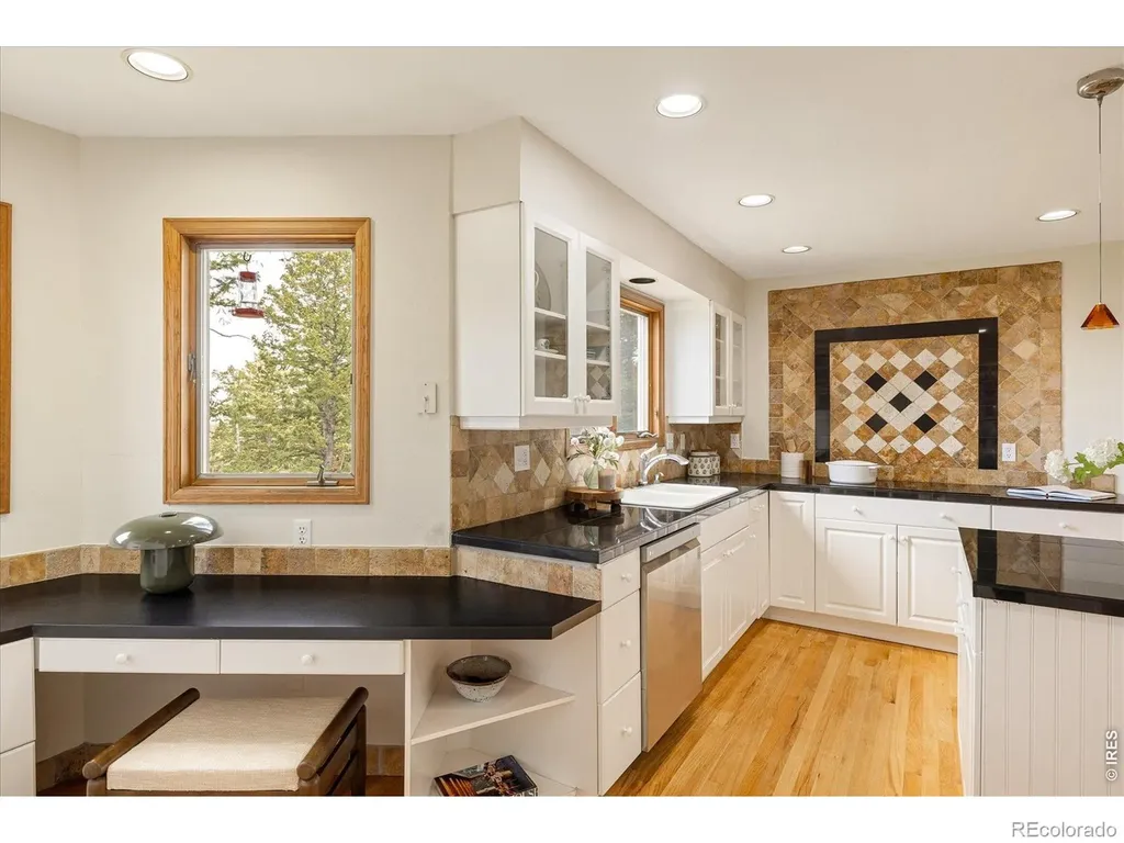 124 Deer Trail Circle Boulder CO 80302