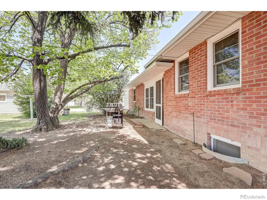 4 Cottonwood Avenue Eaton CO 80615