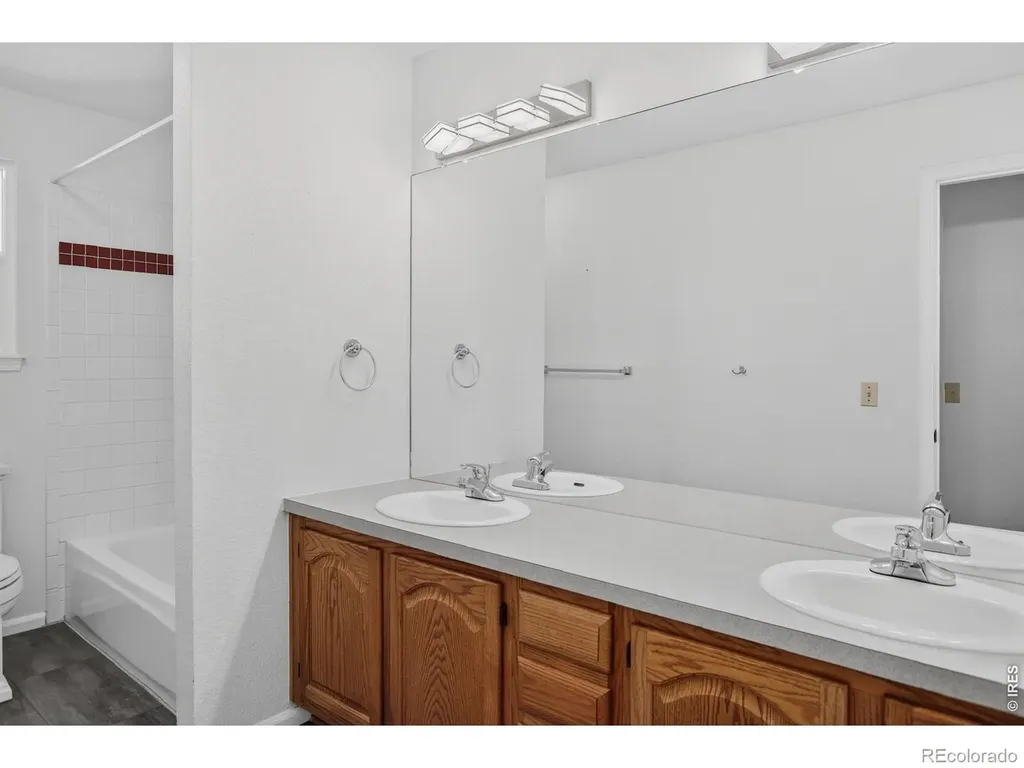 10130 Lodestone Way Parker CO 80134