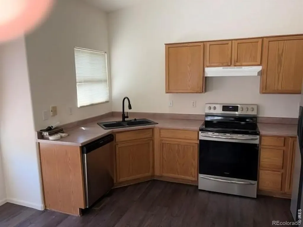 1104 Fall River Circle Longmont CO 80504