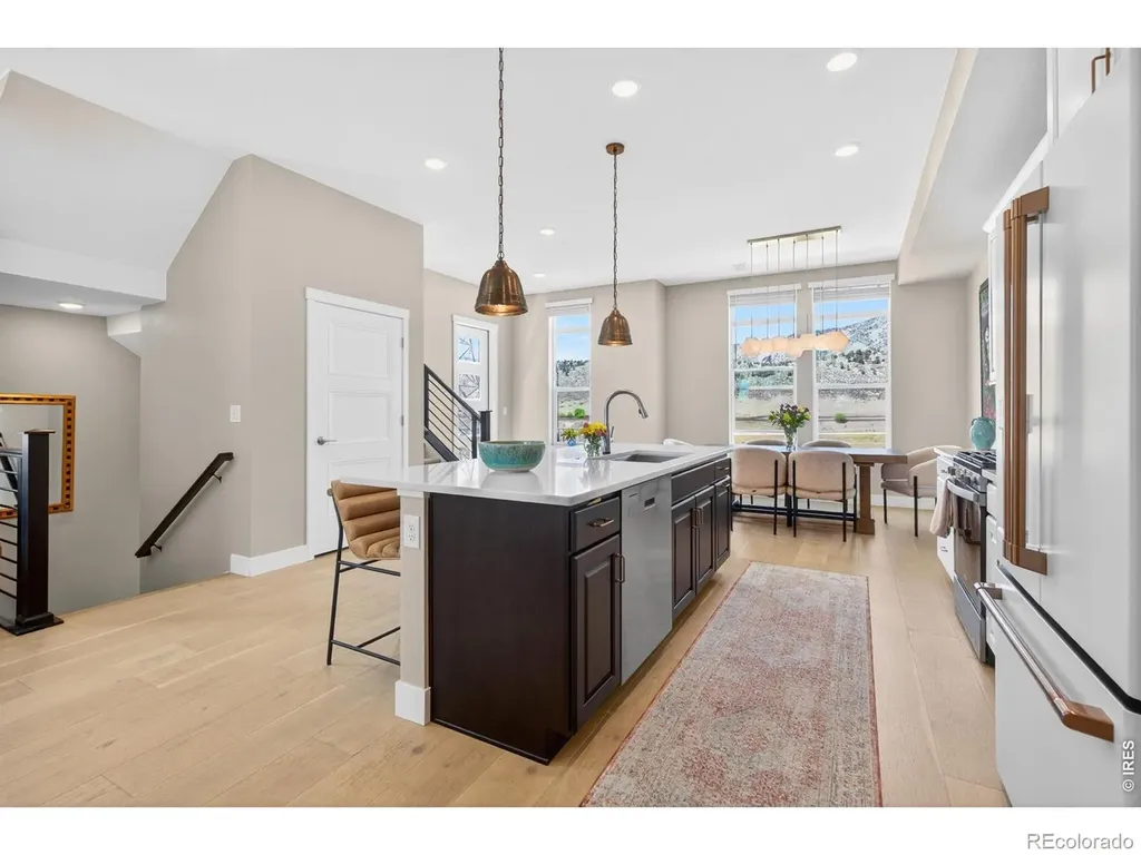 2250 S Mcintyre Street Lakewood CO 80228