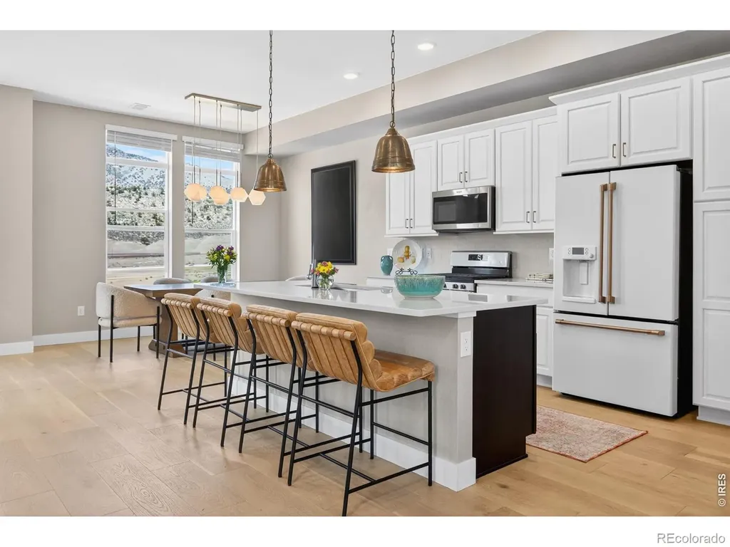 2250 S Mcintyre Street Lakewood CO 80228