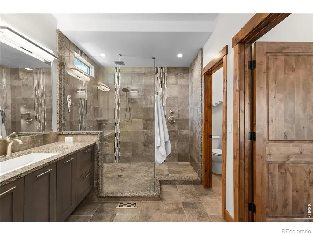 1336 Paramount Drive Berthoud CO 80513