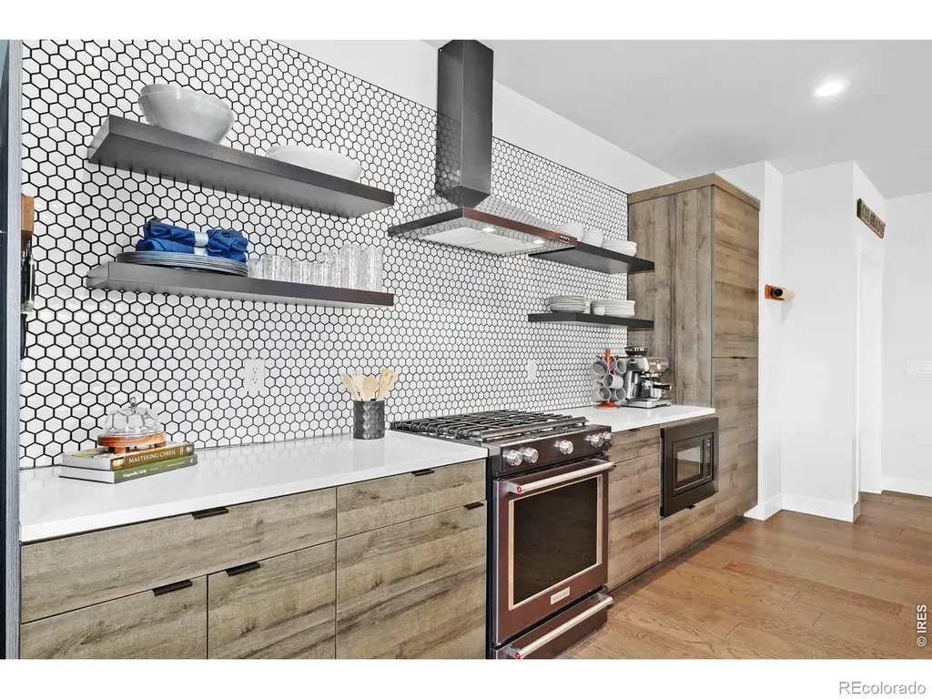 6295 King Court Denver CO 80221