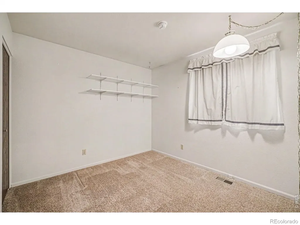 1713 Flemming Drive Longmont CO 80501