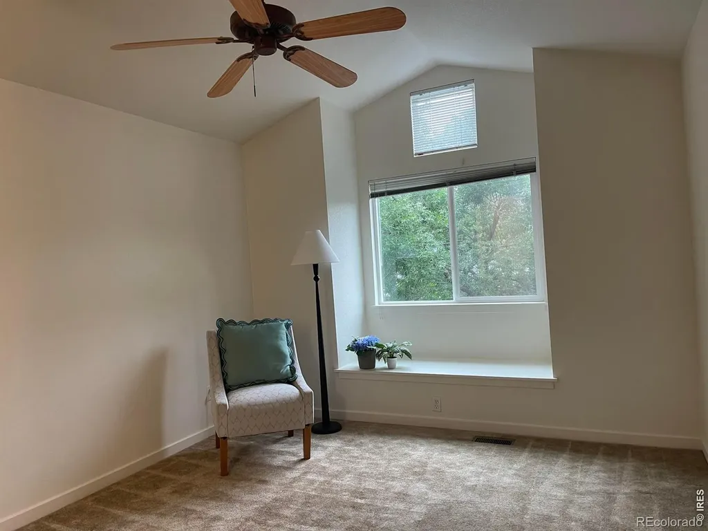 3632 Oakwood Drive Longmont CO 80503