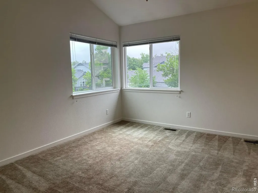 3632 Oakwood Drive Longmont CO 80503