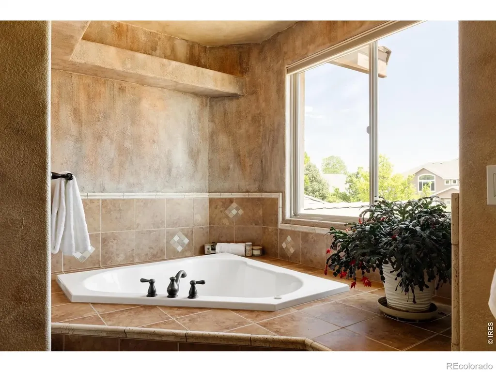 4725 Valley Oak Drive Loveland CO 80538
