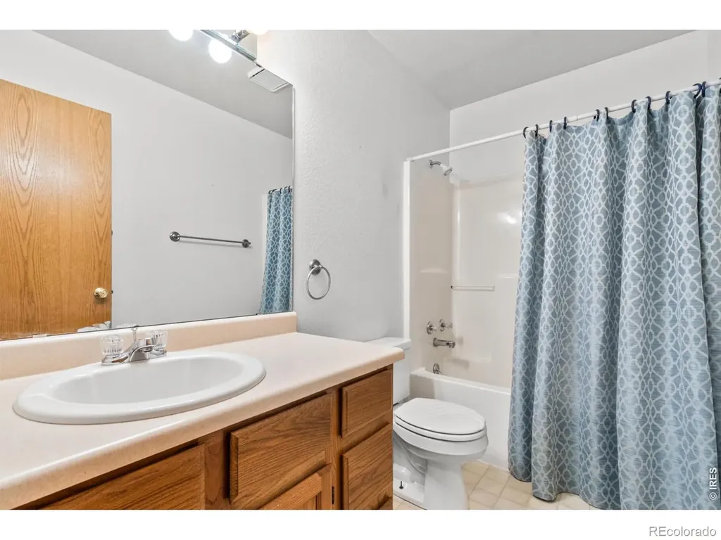 207 N 44th Avenue Greeley CO 80634