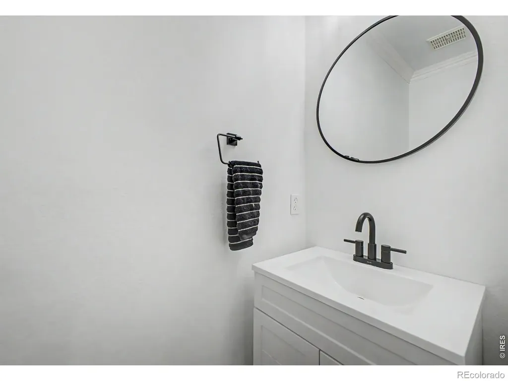 9525 W Coal Mine Avenue Littleton CO 80123