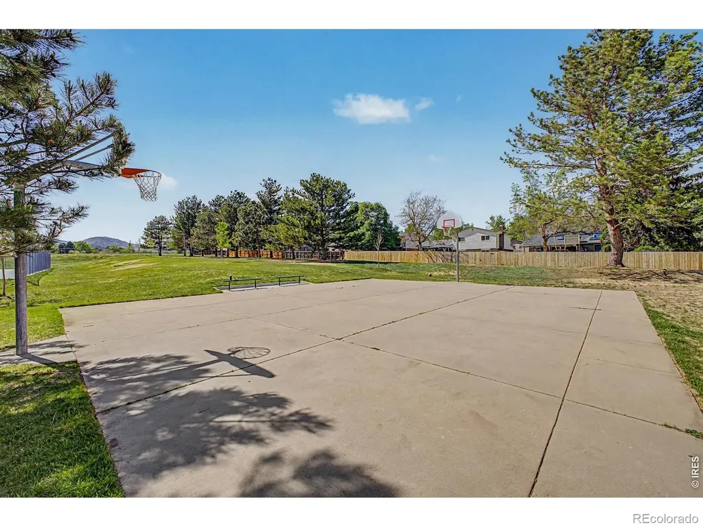 9525 W Coal Mine Avenue Littleton CO 80123