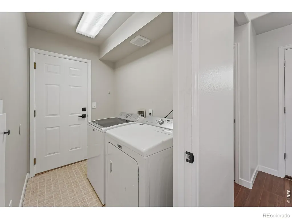 1464 Cherrywood Way Longmont CO 80504