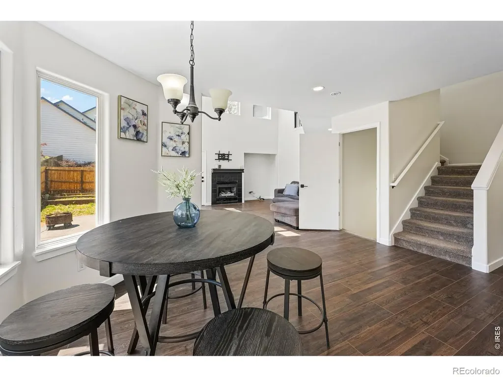 1464 Cherrywood Way Longmont CO 80504